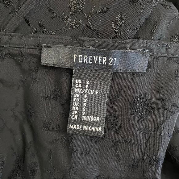 Forever 21 Floral Embroidered Maxi Dress Womens Size S Black Whimsygoth - Picture 2 of 10